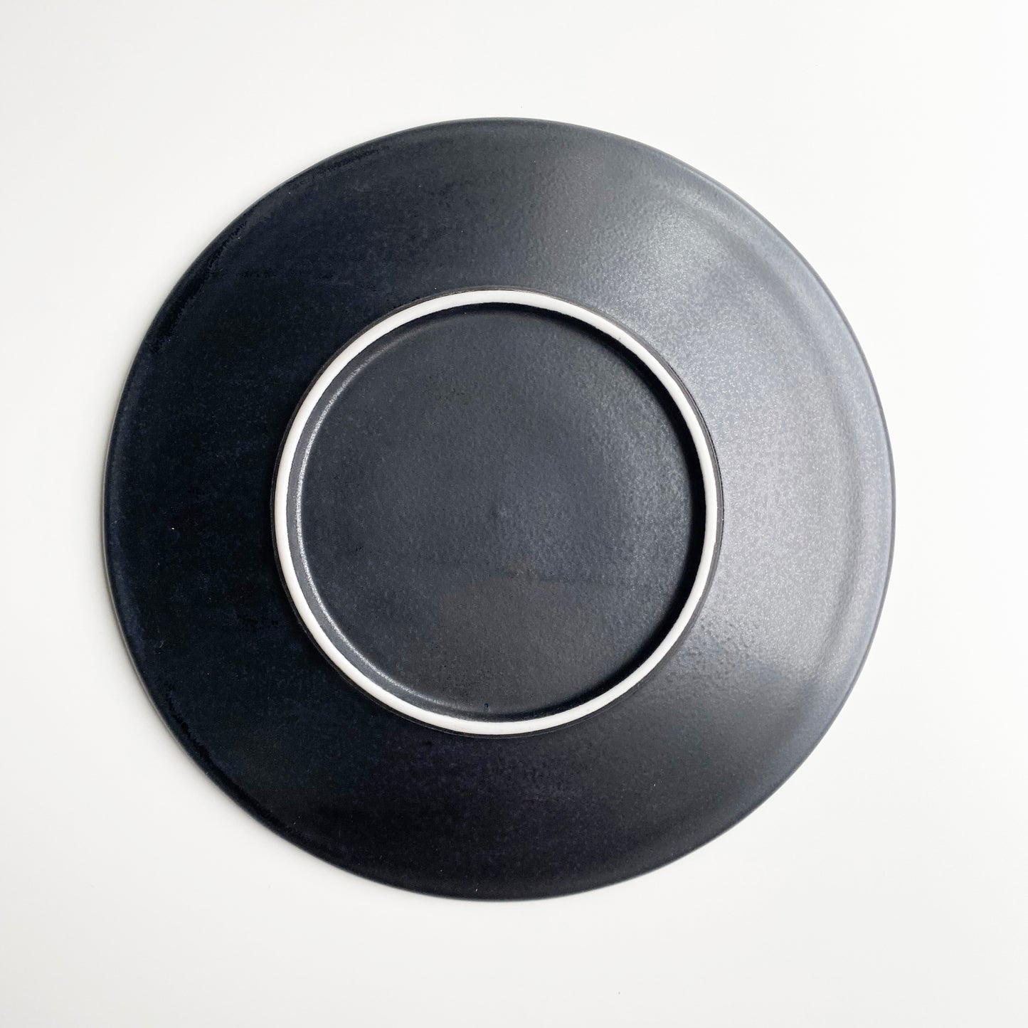 Mino ware Plate M - Linker Black