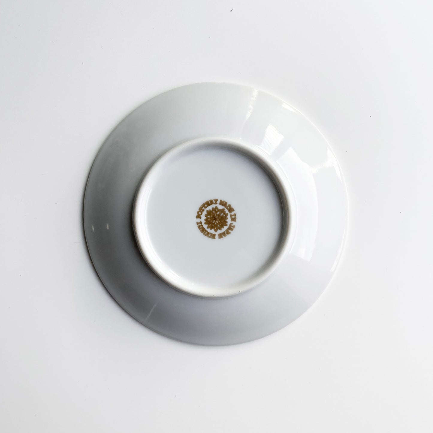 Mino ware Plate S - Organic Garden Dahlia