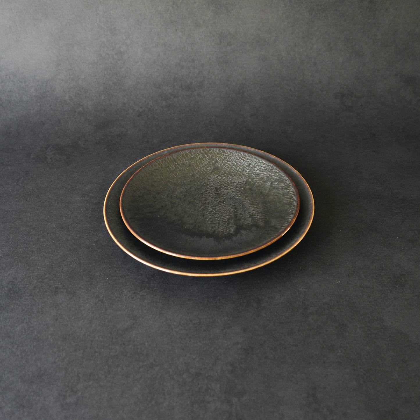 Mino ware Plate Set - Sakurage Black - 2 Pieces