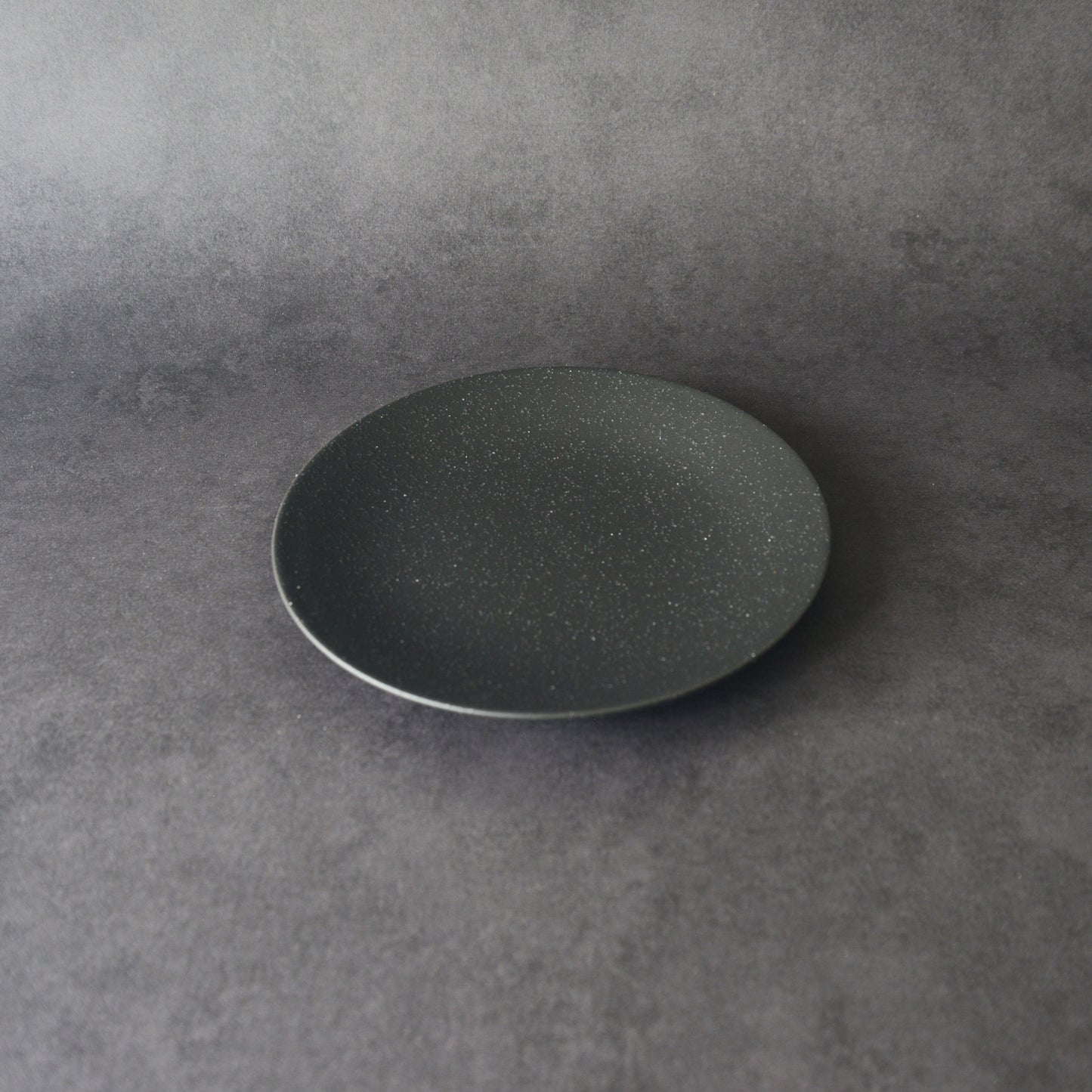 Mino ware Plate Set - Kuroyo - 2 Pieces