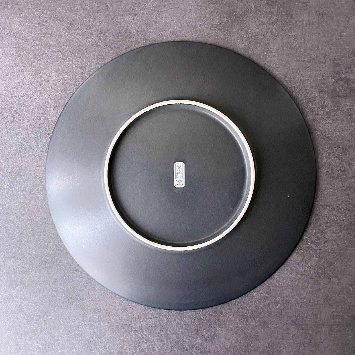 Onyx Whisper – Mino ware 27.5cm Plate